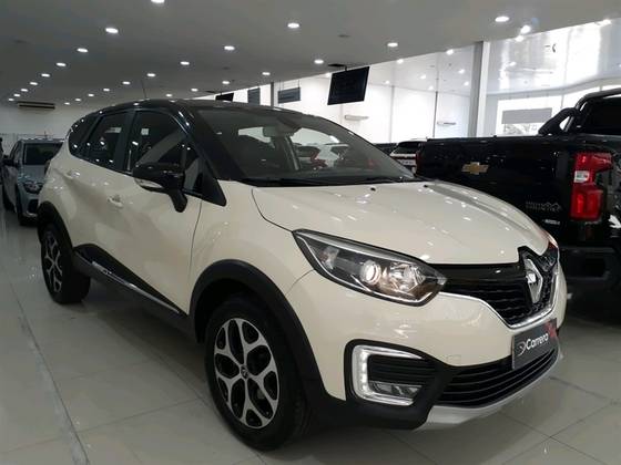 RENAULT CAPTUR 1.6 16V SCE FLEX INTENSE X-TRONIC RENAULT CAPTUR 1.6 16V SCE FLEX INTENSE X-TRONIC